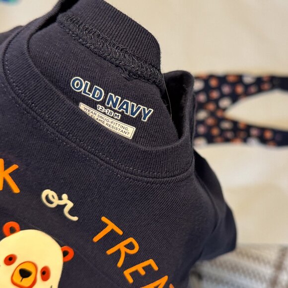 Old Navy boys or girls 2-piece pajamas, halloween, size 12-18 months - Picture 2 of 5